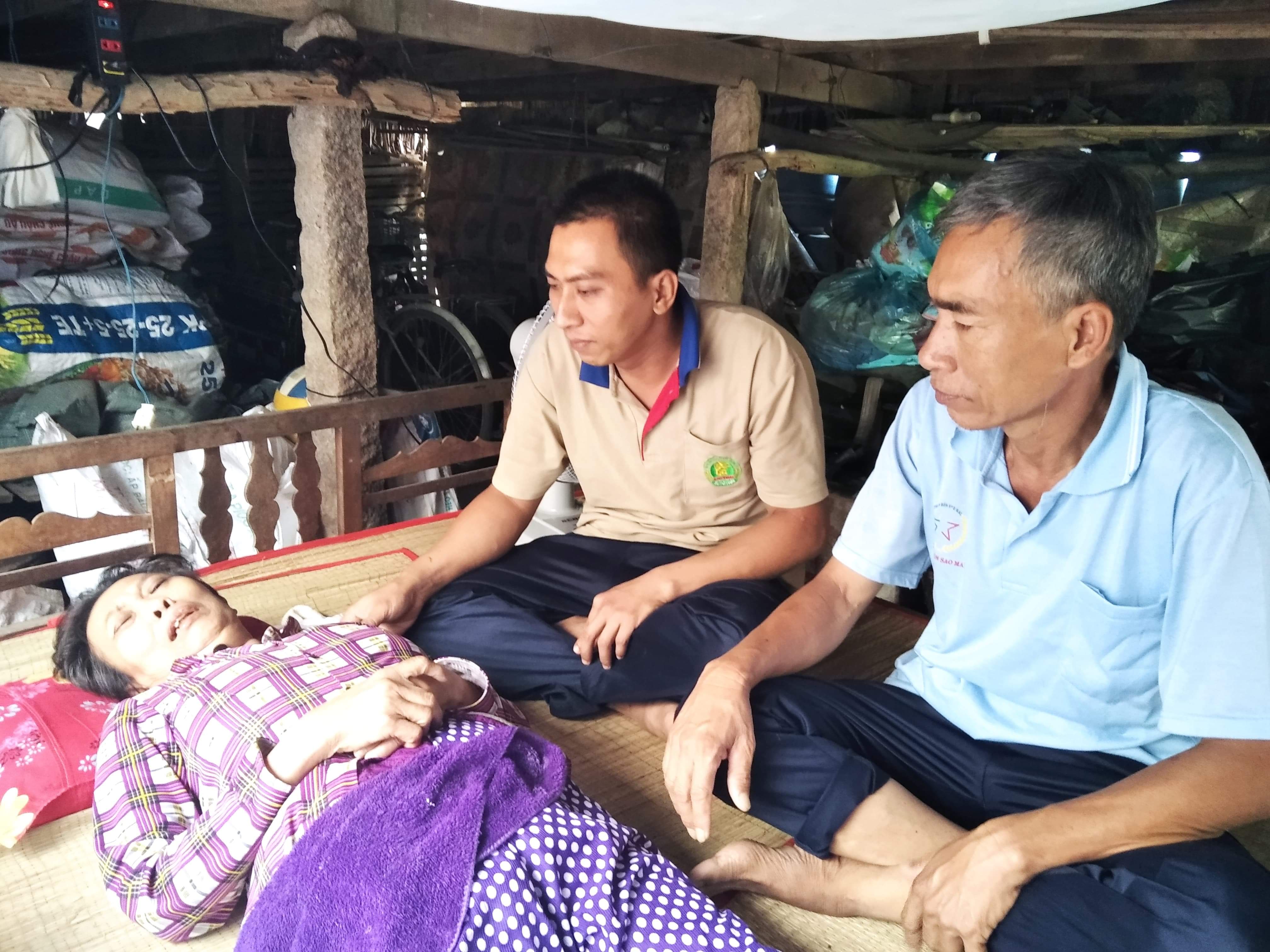 Gia đình cựu chiến binh gặp nạn mong được giúp đỡ